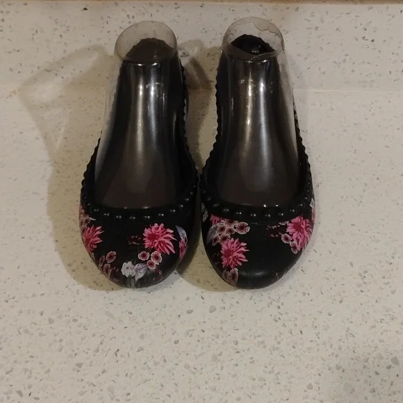 CROCS Size 7 Women Shoes - Picture 2 of 7